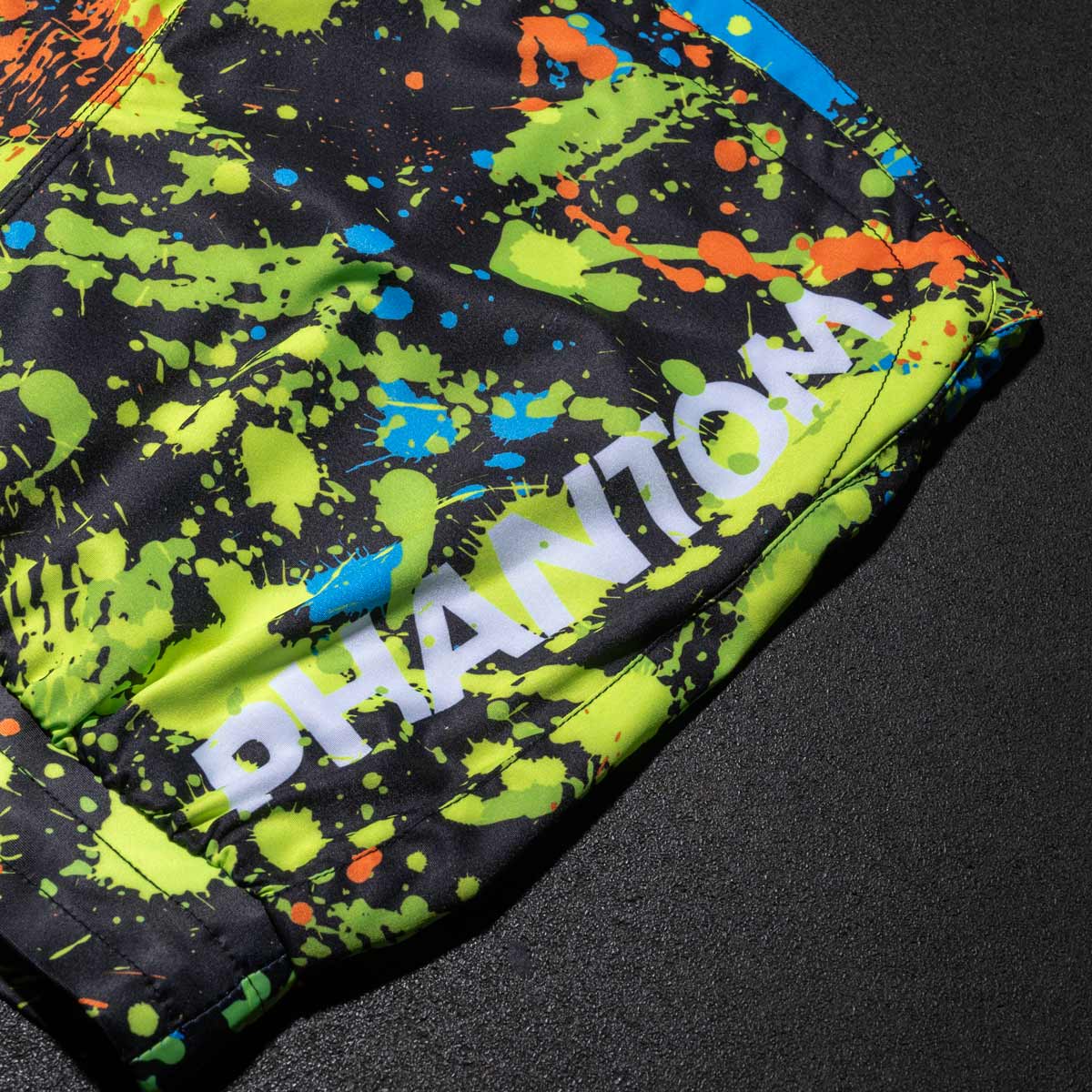 Fightshorts FUSION Splatter  - Schwarz/Neon