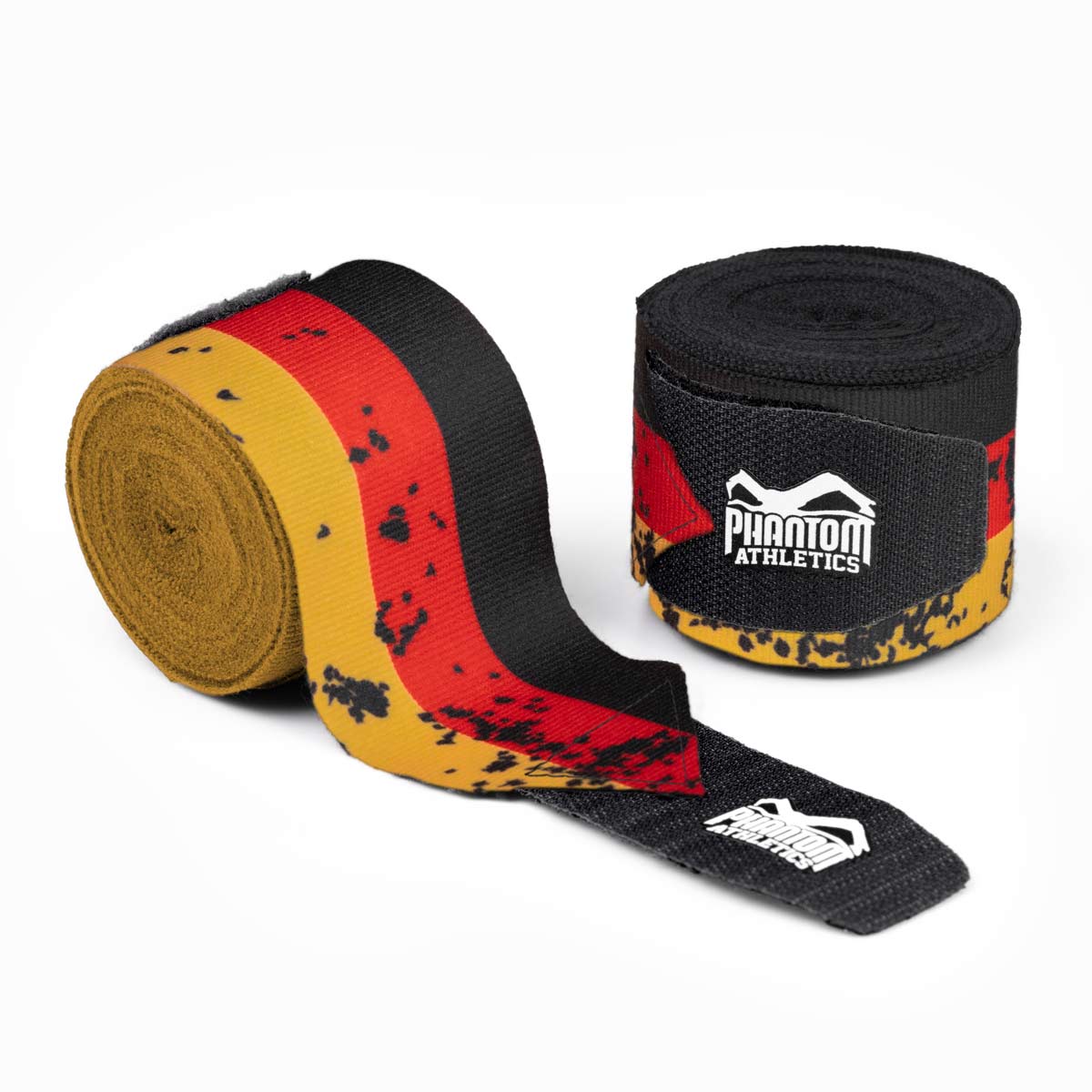 Phantom Athletics Boxing Handwraps Germany – Diese stabilen Boxbandagen bieten optimalen Schutz und Unterstützung für deine Handgelenke und Knöchel während des Trainings. Mit ihrem sportlichen Deutschland-Design sind sie ideal für intensives Boxtraining und Sparring.