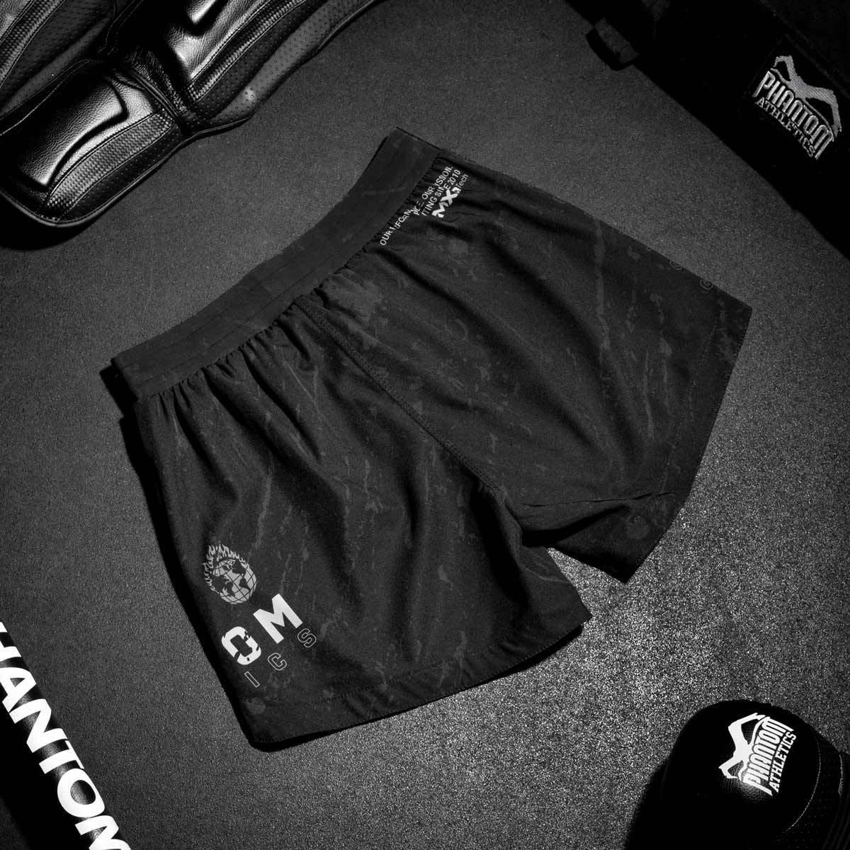 Fightshorts FUSION Skull