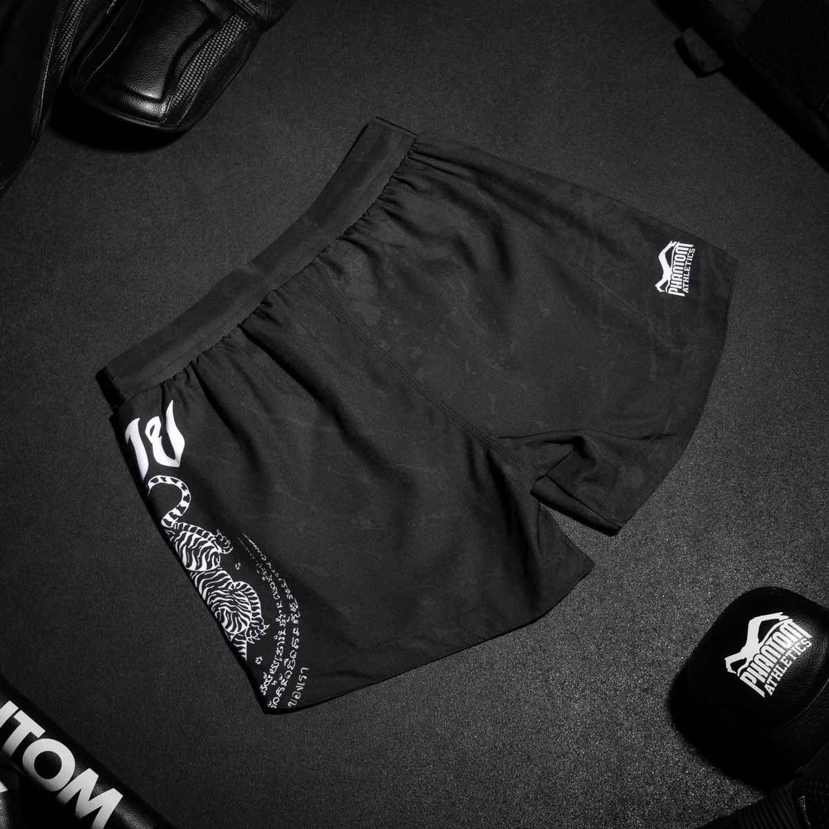 Fightshorts FUSION Muay Thai - Schwarz