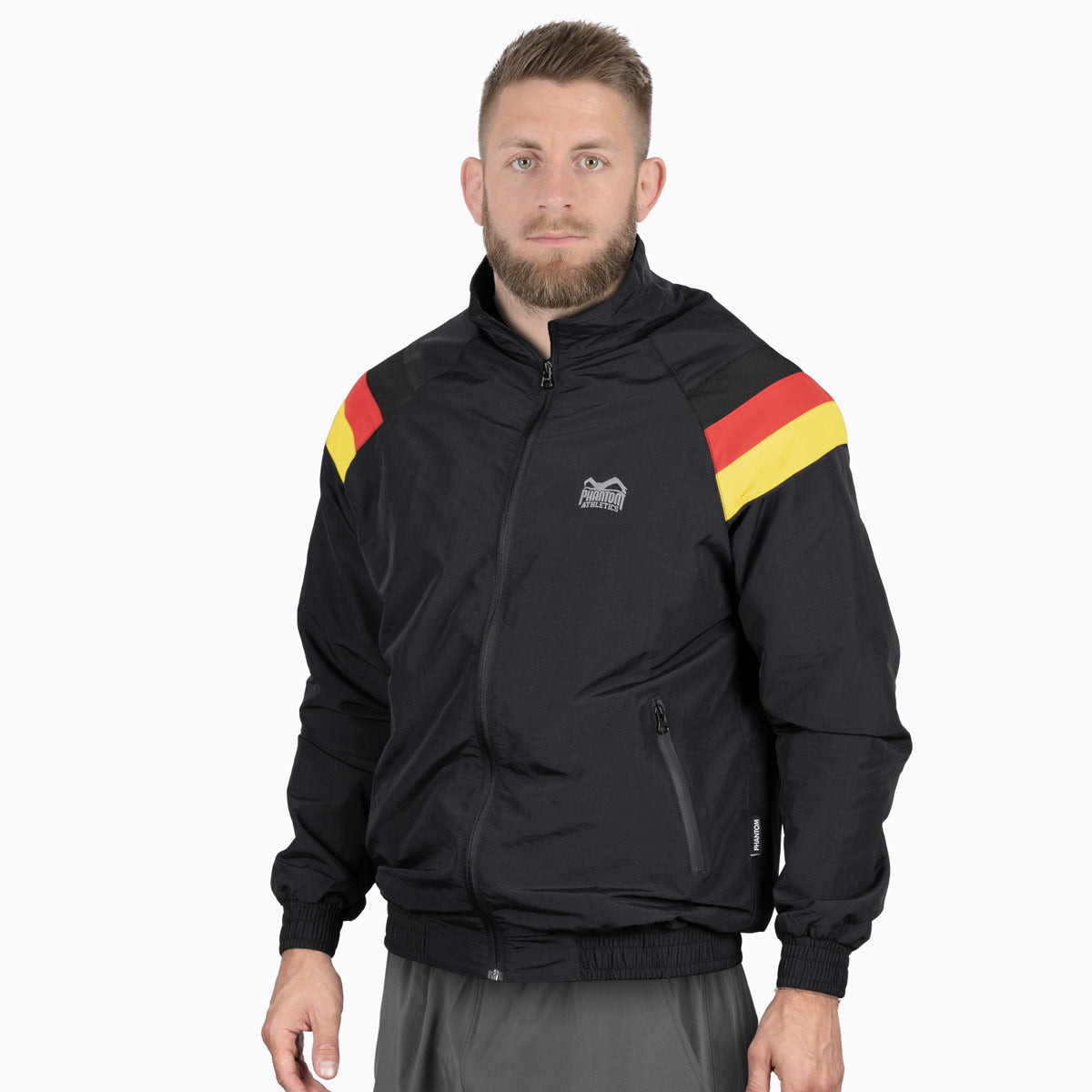 Phantom Trainingsjacke für Kampfsport im Team Germany Design. Mit Schwarz rot goldenen Ärmeln. Ideal für Vereine und alle Fighter.