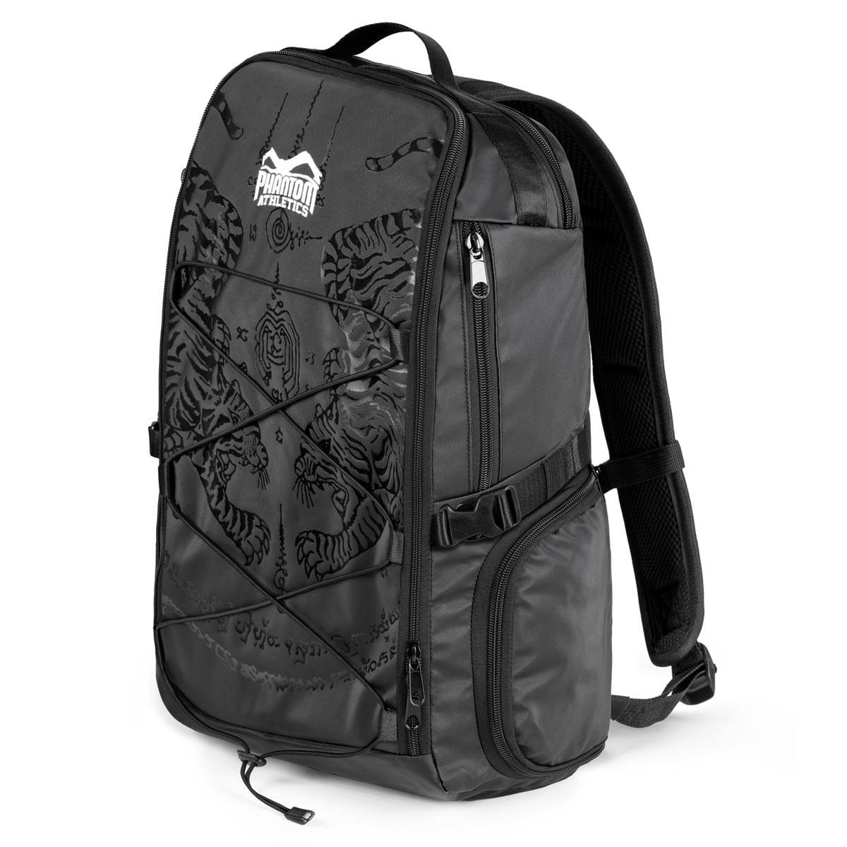 Phantom APEX Rucksack für deinen Kampfsport. Mit vielen Fächern um dein Fight Equipment stets griffbereit zu haben. Ideal für MMA, Boxen oder BJJ. Mit angenehmen Rückenteil für maximalen Tragekomfort.  Im limitierten Sak Yant Design für dein Thaibox Training. 